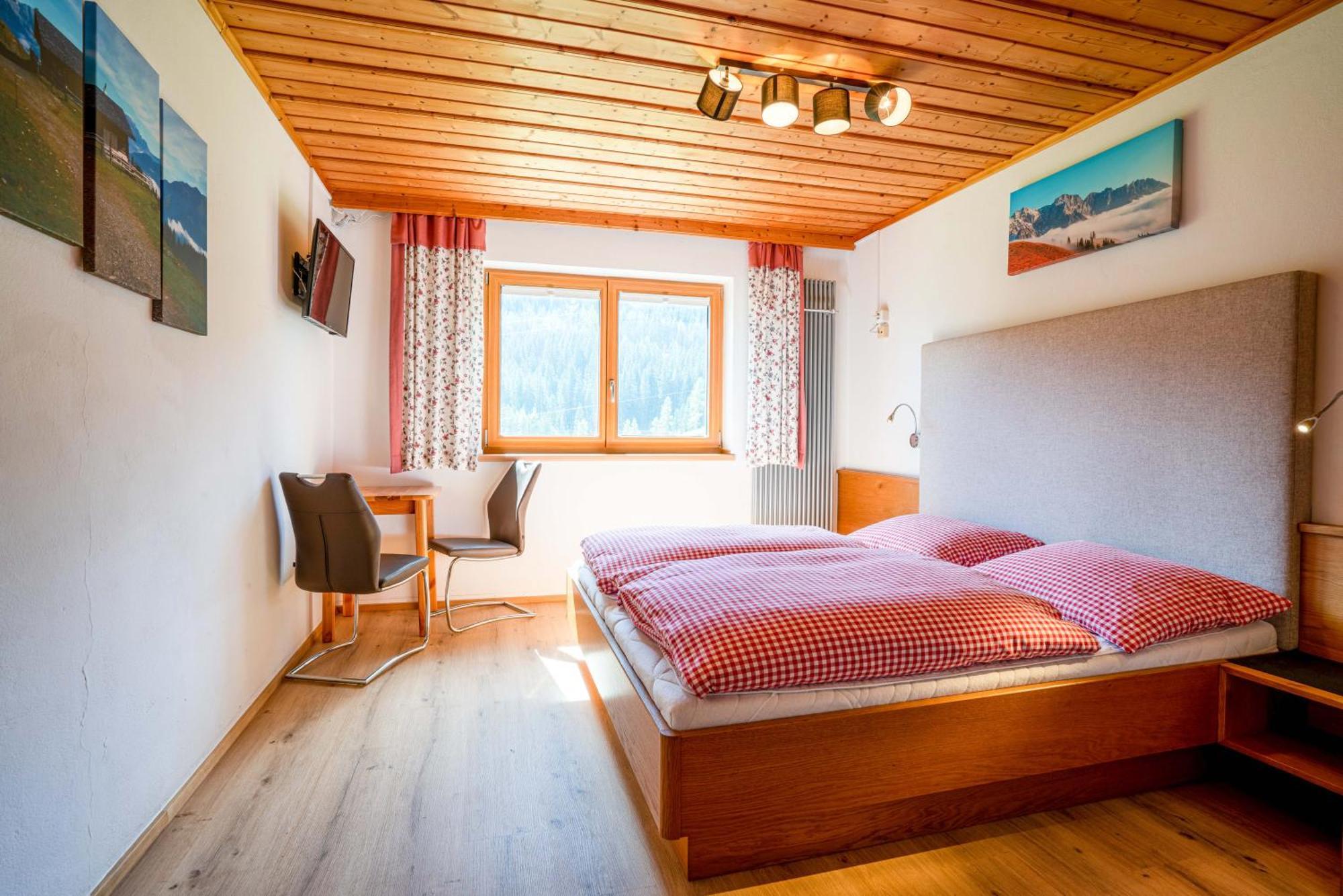 ホテル Mittereggalm Mühlbach am Hochkönig エクステリア 写真